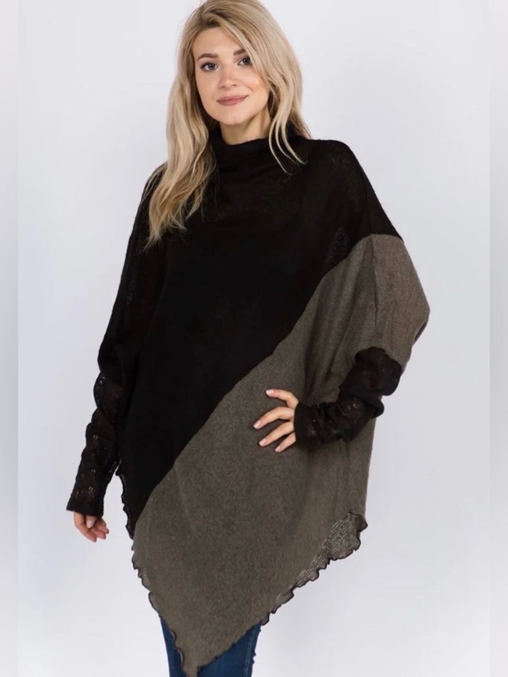Avatar Acrylic Knit Poncho cream & brown One Size - Picture 3 of 6